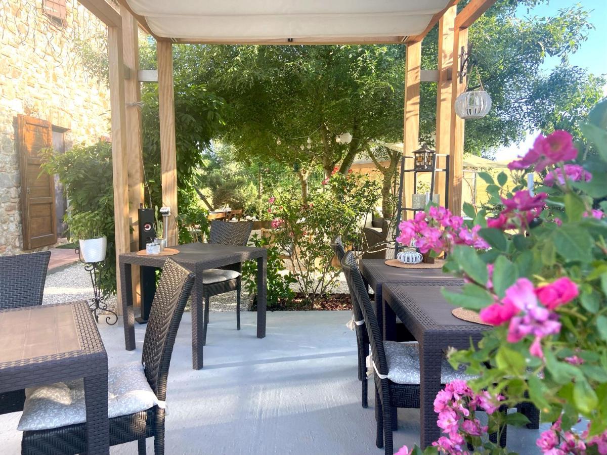 Bed And Breakfast Casale Del Sole Castellina Marittima Ngoại thất bức ảnh